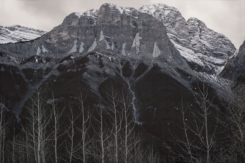 http://www.cust30.mirunadragan.com/files/gimgs/th-12_Dragan07_TheMountainsAreMirrors2-web.jpg