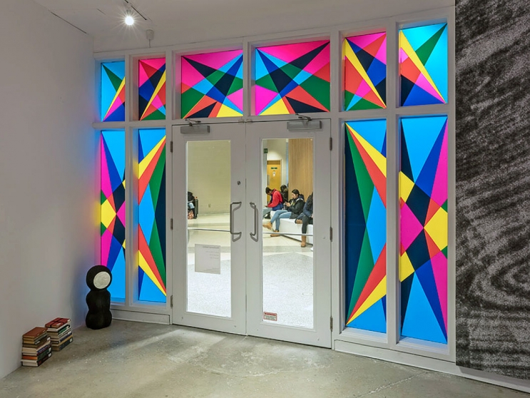 http://www.cust30.mirunadragan.com/files/gimgs/th-40_Blackwood_Windows_W_v2.jpg